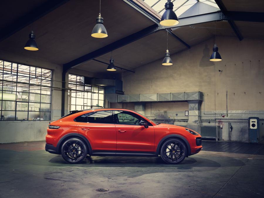  Porsche Cayenne Turbo Coupe 2019 года  (WW) (фото 10 из 44)